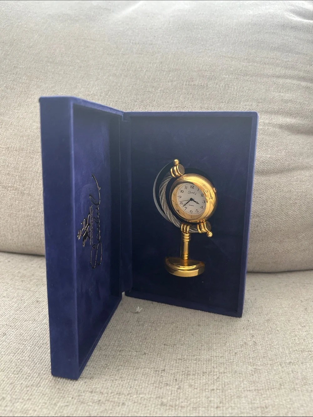 RARE Gold and Silver Cable-Accent Table Clock